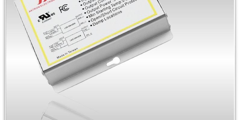 Triac Dimmable LED Driver CV 30W AM205